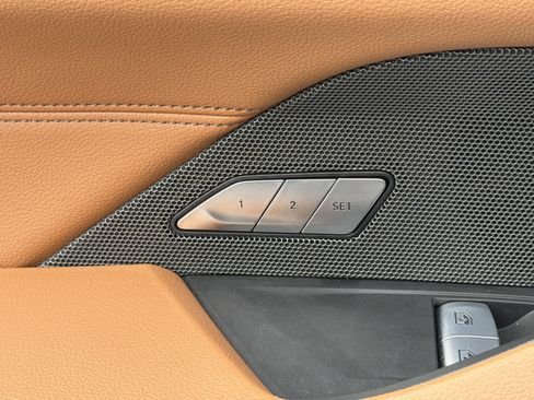 صورة السيارة