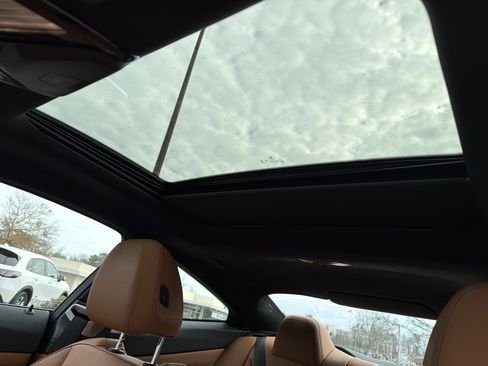 صورة السيارة