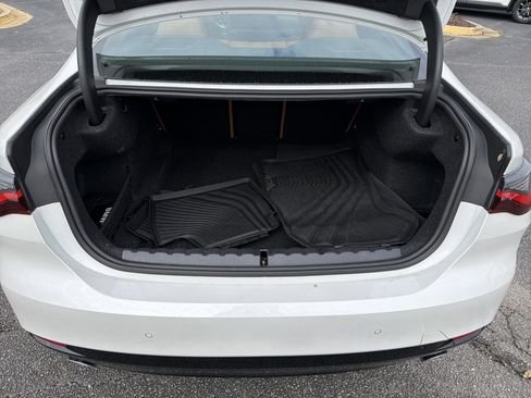 صورة السيارة