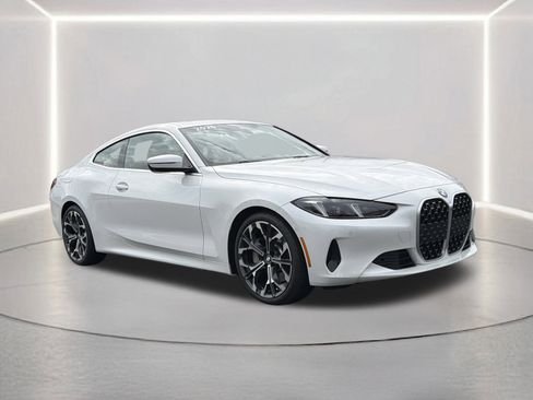 صورة السيارة