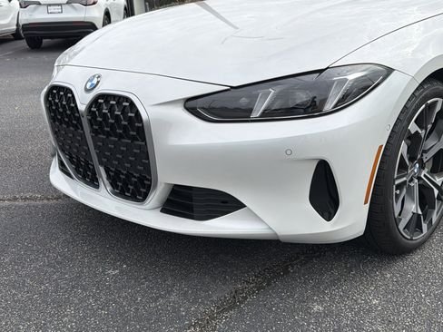 صورة السيارة