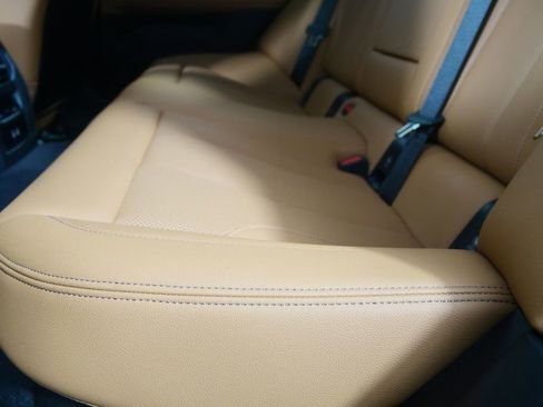 صورة السيارة