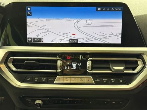 صورة السيارة