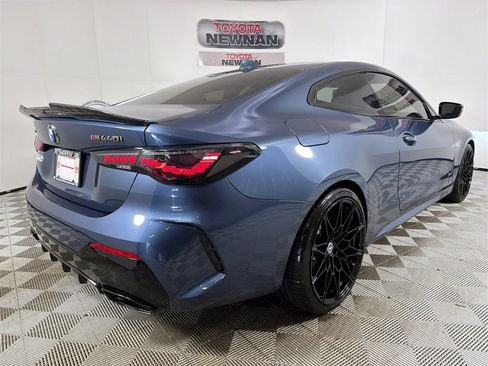 صورة السيارة