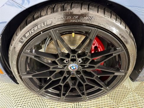 صورة السيارة