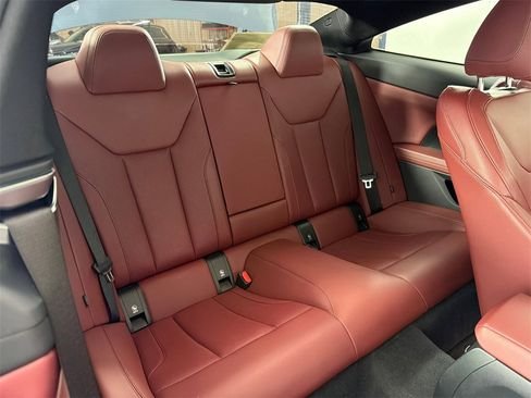 صورة السيارة