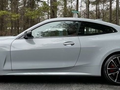 صورة السيارة