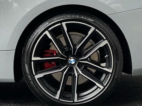 صورة السيارة