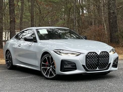 صورة السيارة