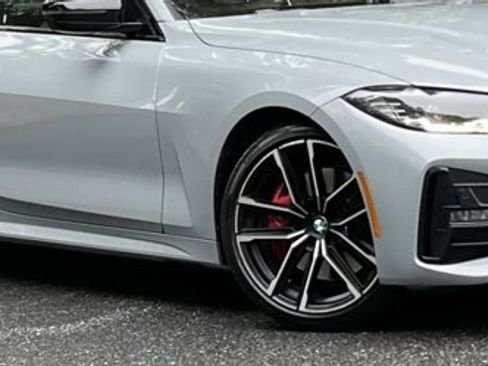 صورة السيارة