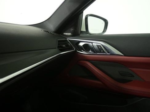 صورة السيارة