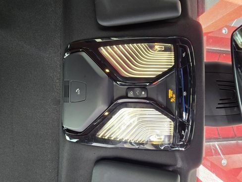 صورة السيارة