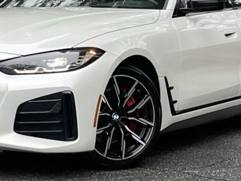 صورة السيارة