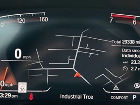 صورة السيارة