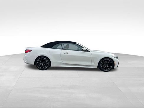 صورة السيارة