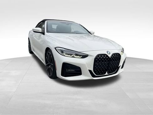 صورة السيارة