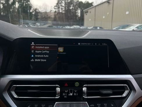 صورة السيارة