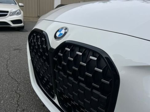 صورة السيارة