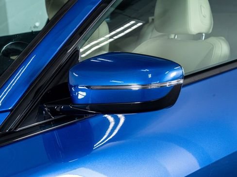 صورة السيارة