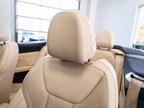 صورة السيارة