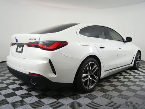 صورة السيارة