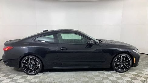 صورة السيارة