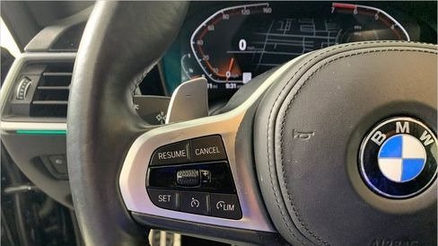 صورة السيارة