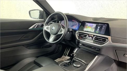 صورة السيارة