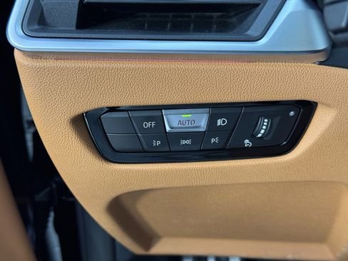 صورة السيارة