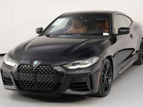 صورة السيارة