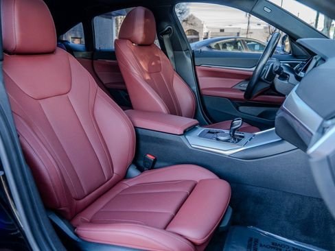 صورة السيارة