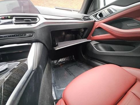 صورة السيارة