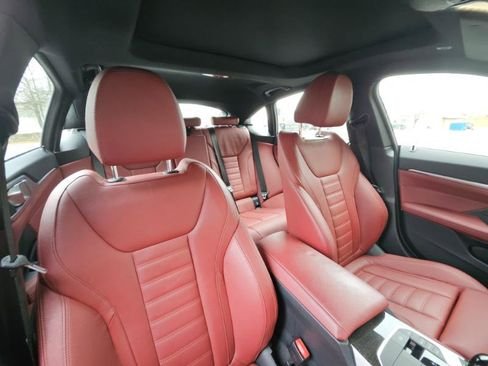 صورة السيارة