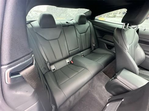 صورة السيارة