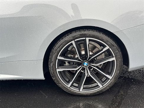 صورة السيارة