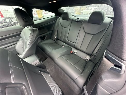 صورة السيارة