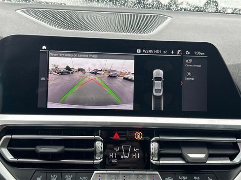 صورة السيارة