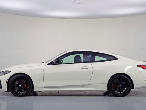 صورة السيارة