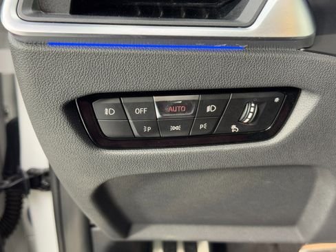 صورة السيارة