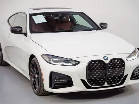 صورة السيارة