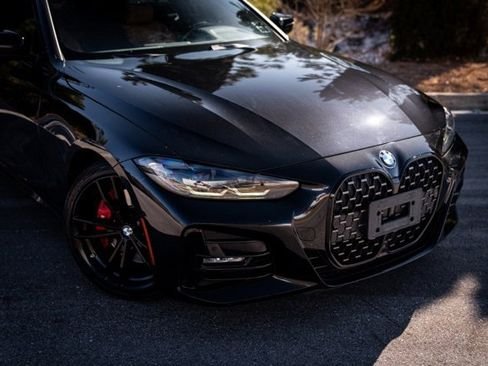 صورة السيارة