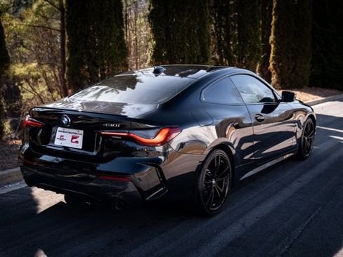 صورة السيارة