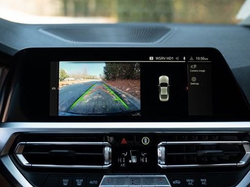 صورة السيارة