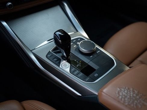 صورة السيارة