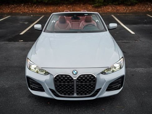 صورة السيارة