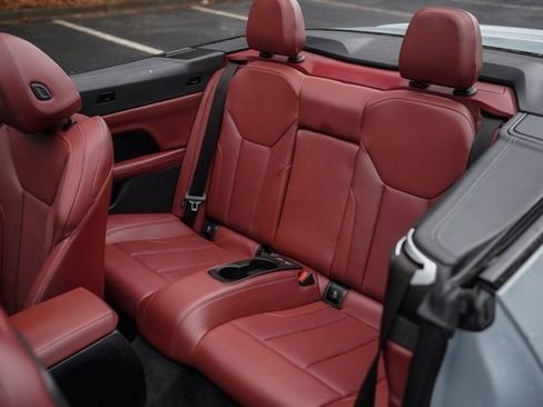 صورة السيارة