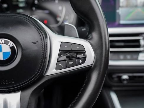 صورة السيارة