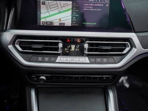 صورة السيارة