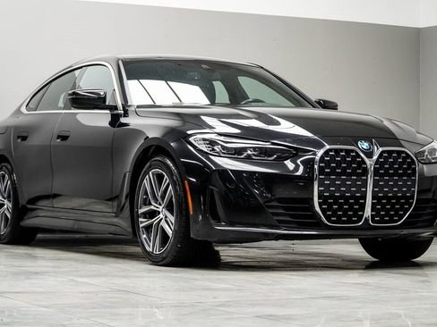 صورة السيارة