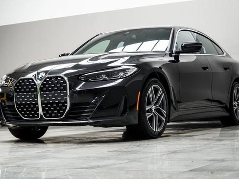 صورة السيارة